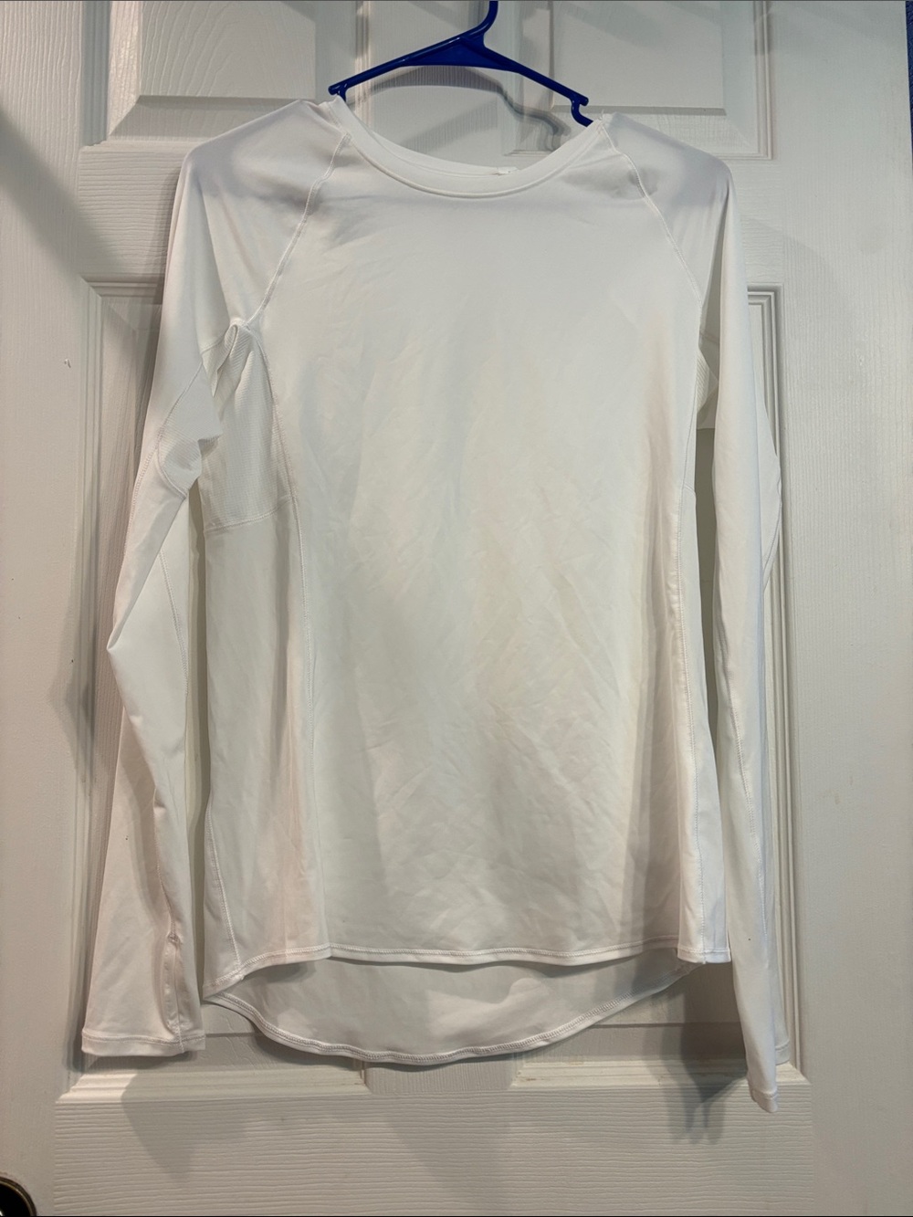 DSG Women's White Long-Sleeve Performance Tee